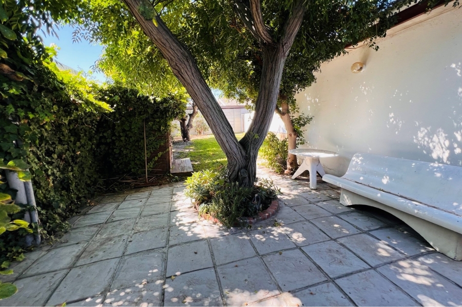 To Let 4 Bedroom Property for Rent in Goodwood Estate Western Cape